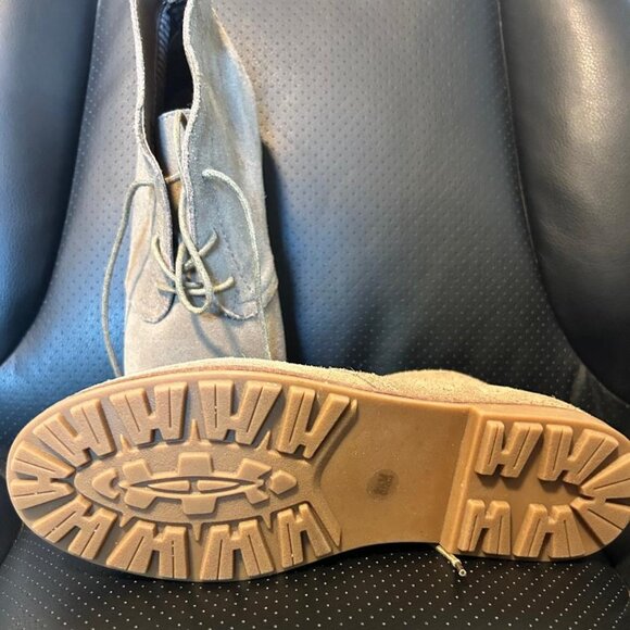 White Mountain Women's Boots - Picture 1 of 4